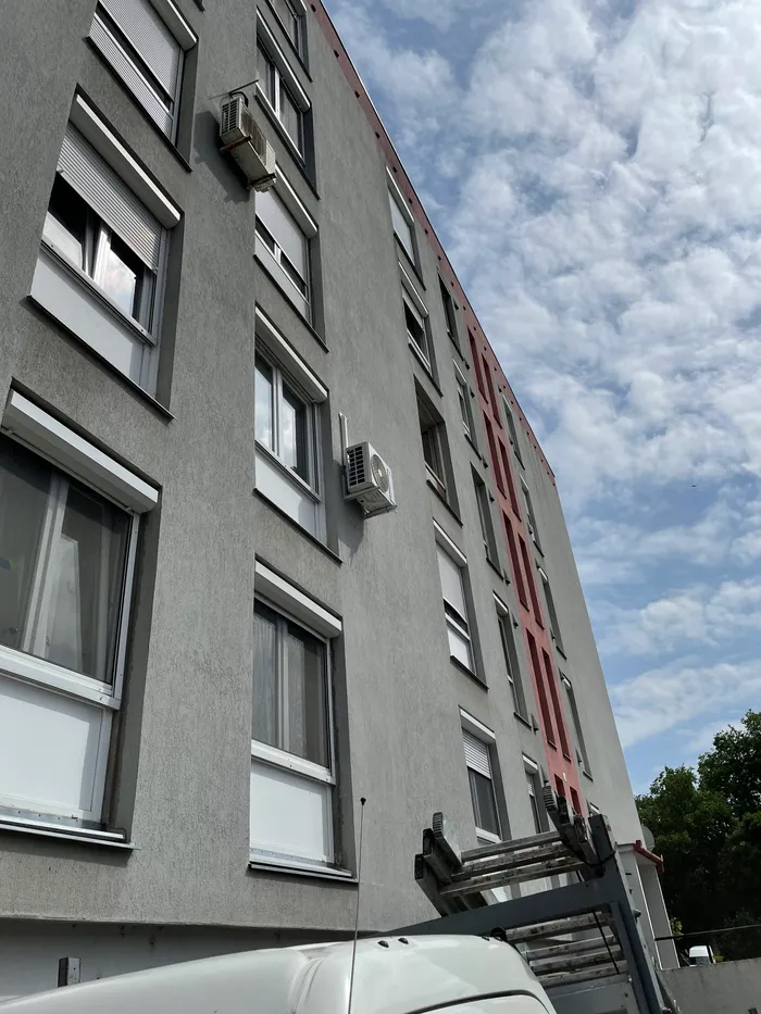 Klímaszerelő csapat munkában – MD Tech Pécs
